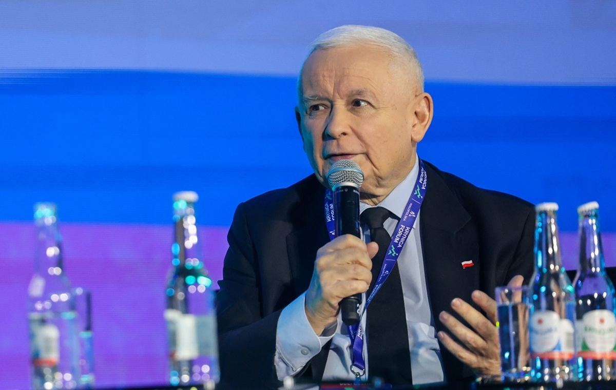 Prezes PiS: Polska może być zagrożona przez układ europejski
