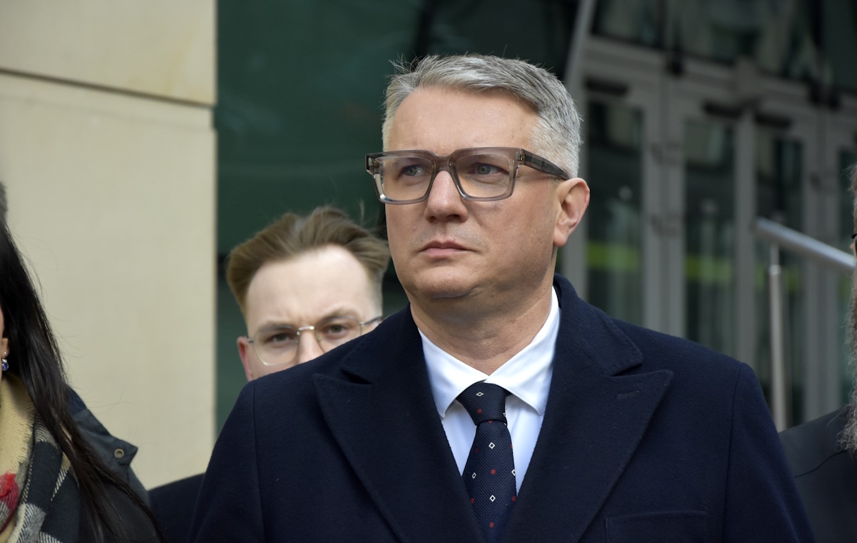 Wipler: Nie wejdziemy do koalicji bez kontroli nad ABW