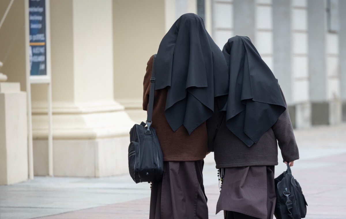 wiadomości,aktualności,wPolityce.pl Włoskie zakonnice zorganizowały kurs samoobrony!