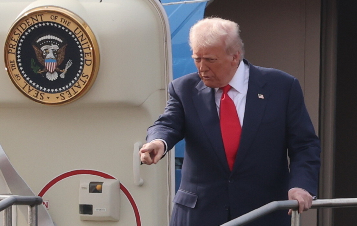 Spada poparcie dla Trumpa? Słaby wynik badania