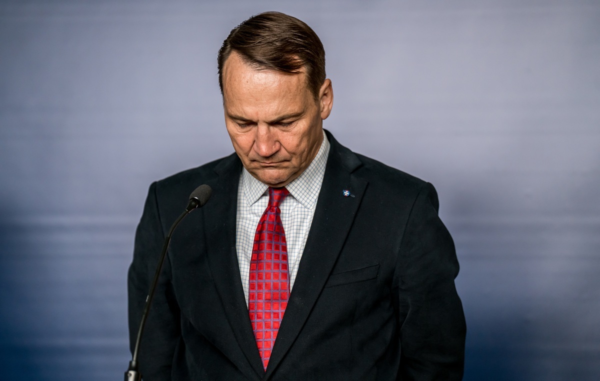 Polacy nie chcą, aby Sikorski zastąpił Tuska?