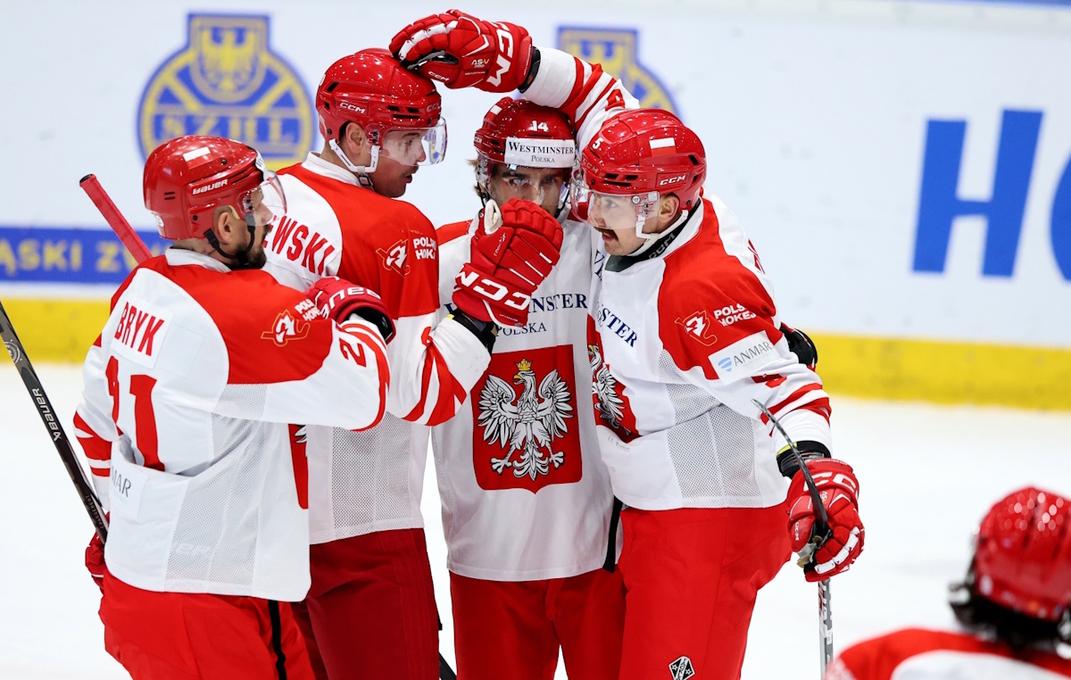 wiadomości,aktualności,wPolityce.pl EPN w hokeja. Polacy nie dali szans Włochom!