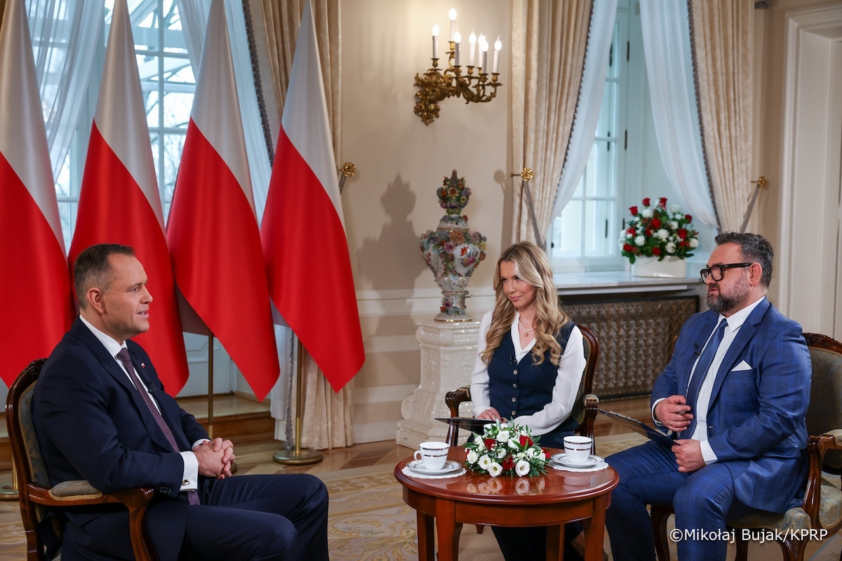 TYLKO U NAS. Prezydent: Urealniam relacje z Ukrainą