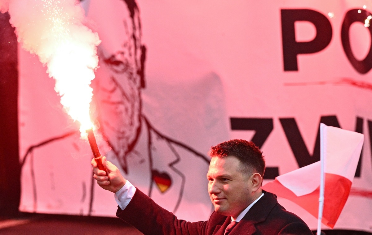 Mentzen straci immunitet za odpalenie racy? Wniosek policji