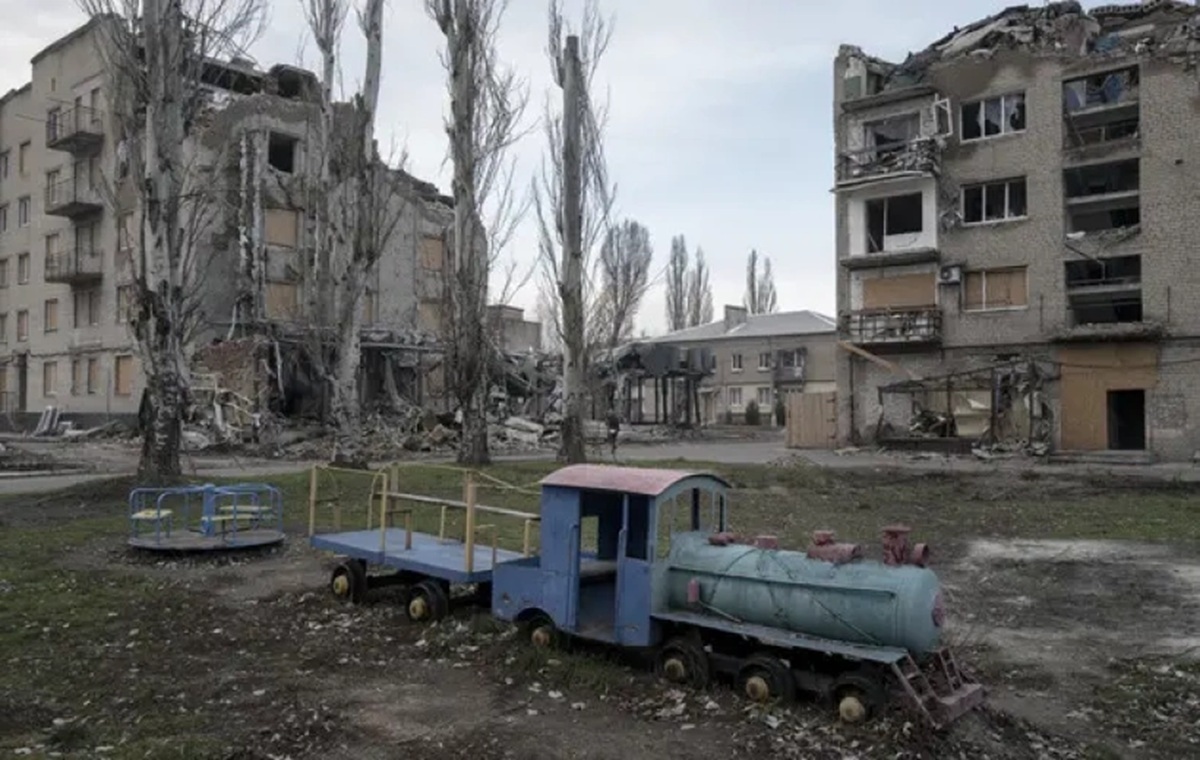 Ukraina alarmuje! Rosja chce zdobyć Pokrowsk do 15 grudnia