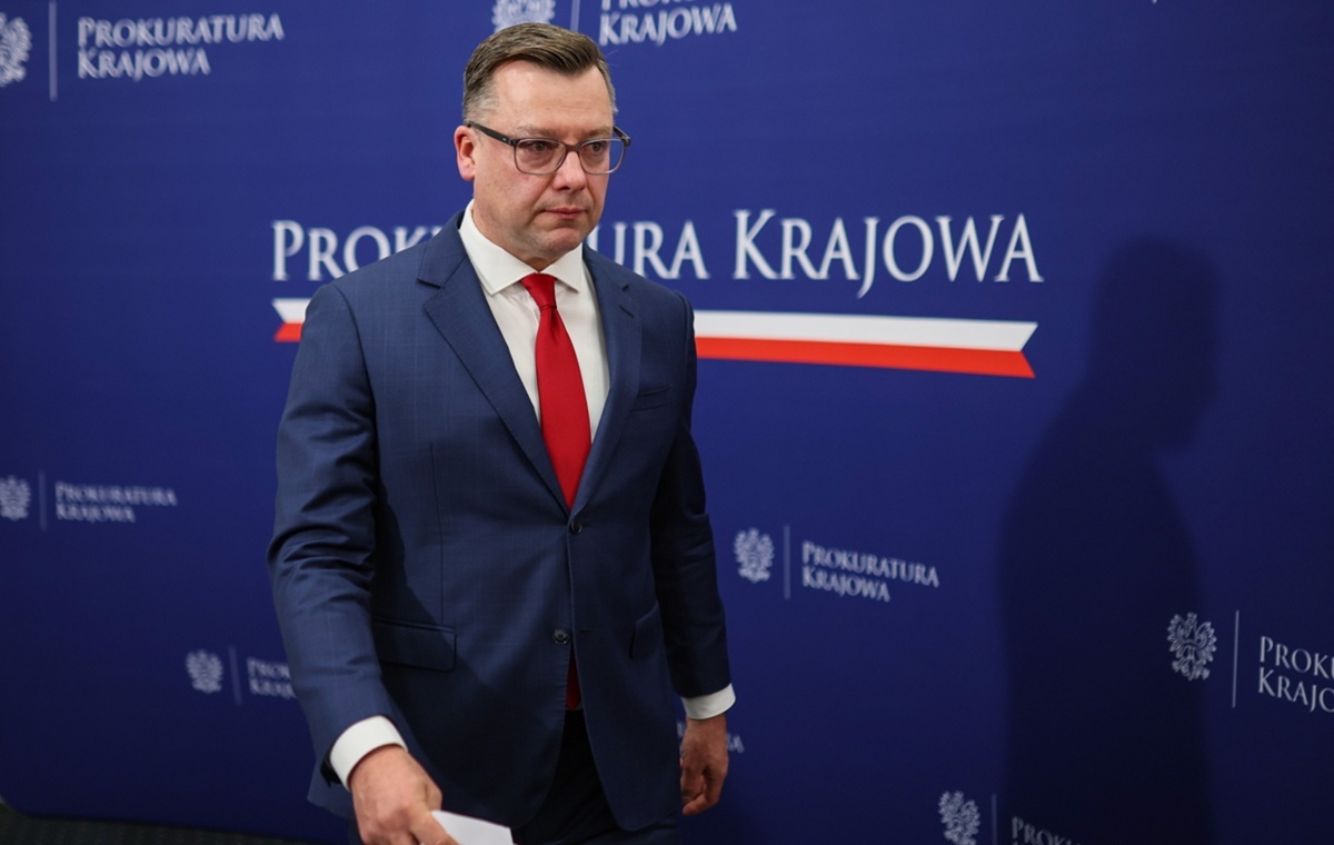 The prosecutor's office has submitted a request to the court to arrest Ziobro