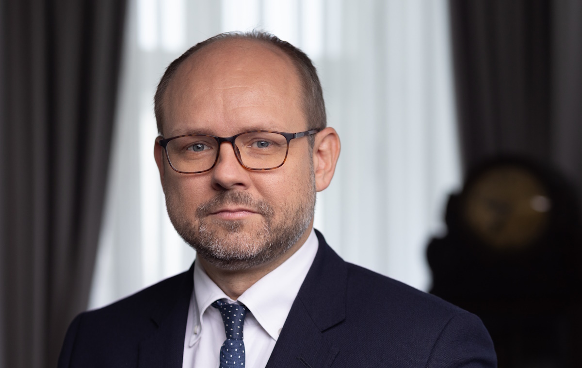 Przydacz: Oczekujemy publikacji postanowienia prezydenta