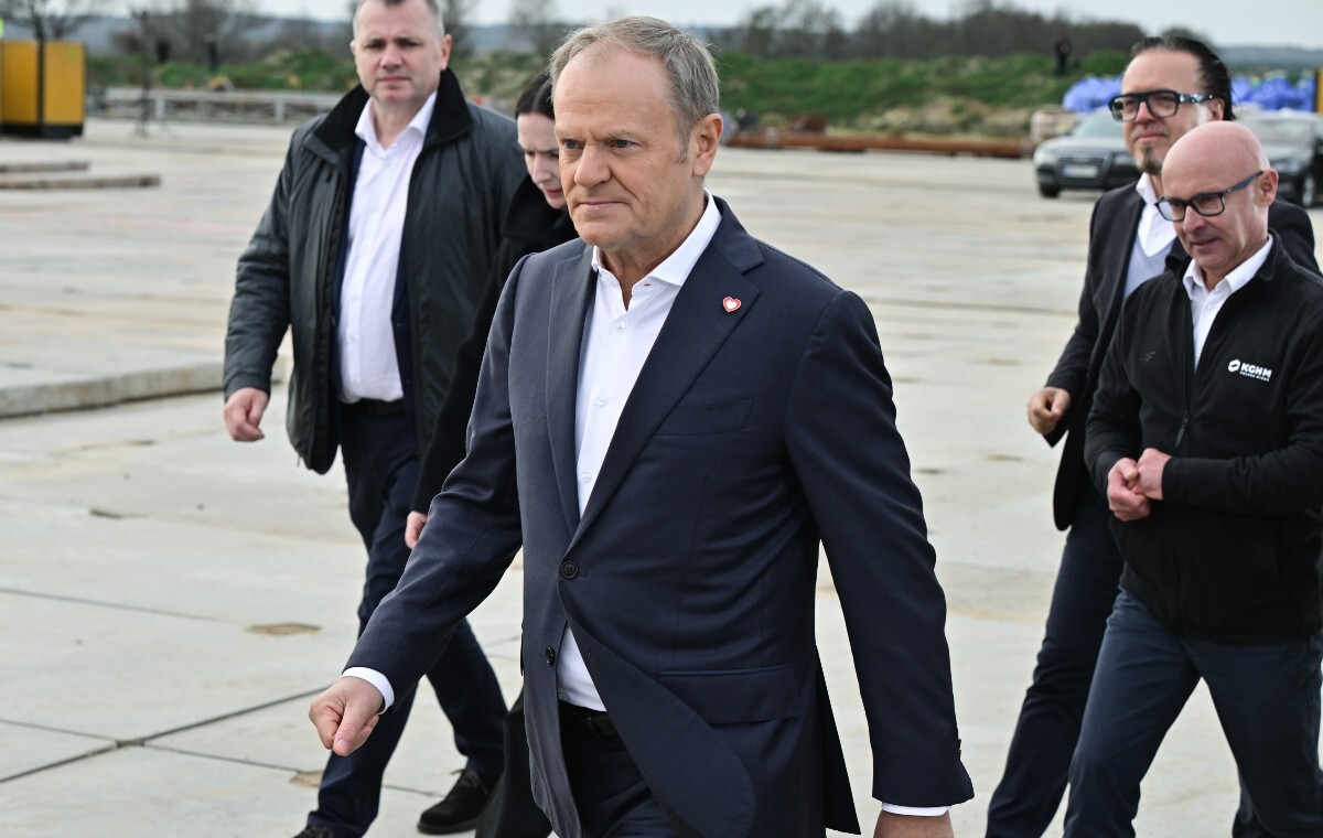 Tusk: "Drill, baby, drill! Czyli lepiej miedź niż nie mieć!"