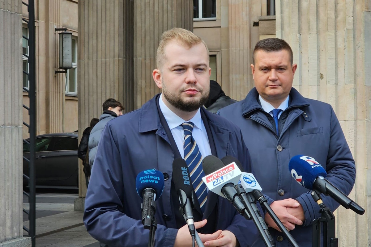 "Iustitia" i pieniądze z MEN. Opozycja domaga się odpowiedzi