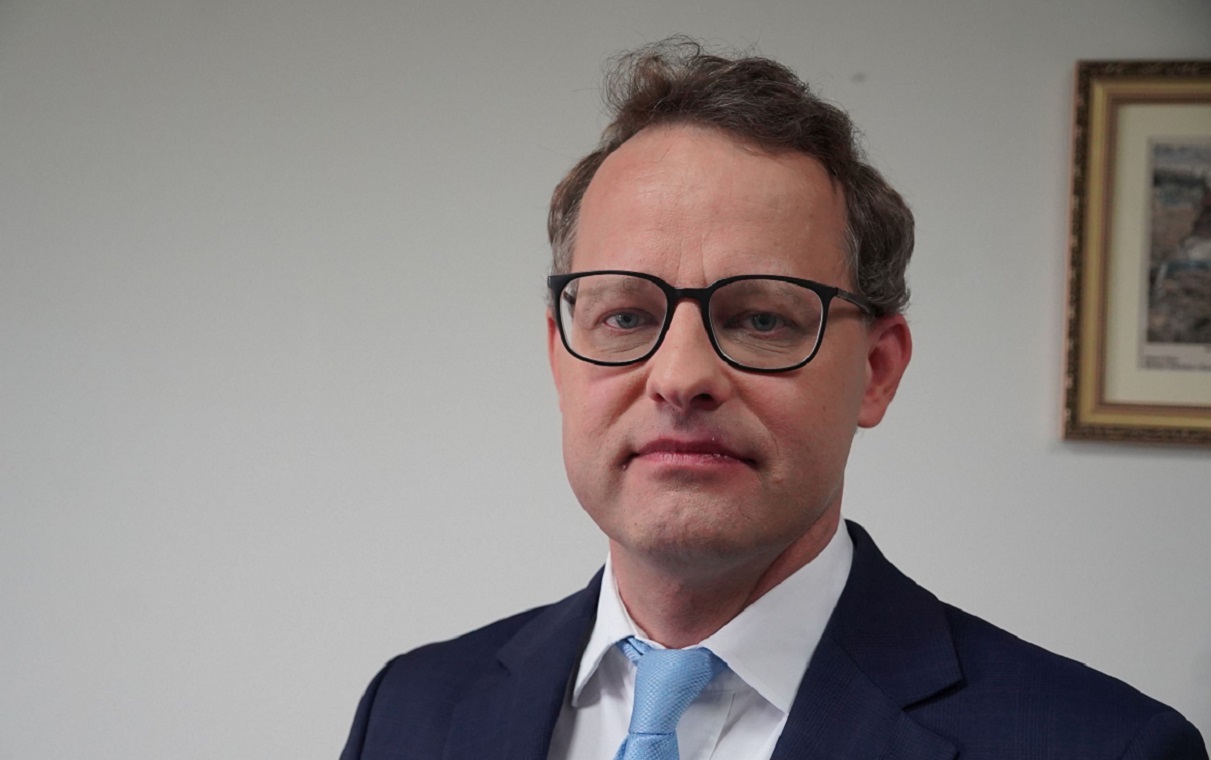 Neo-PK zablokowała paszporty posła Romanowskiego!