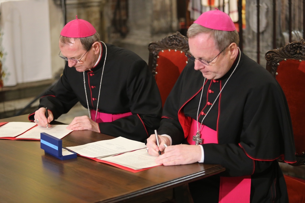 wiadomości,aktualności,wPolityce.pl Oświadczenie przewodniczących Episkopatów Polski i Niemiec