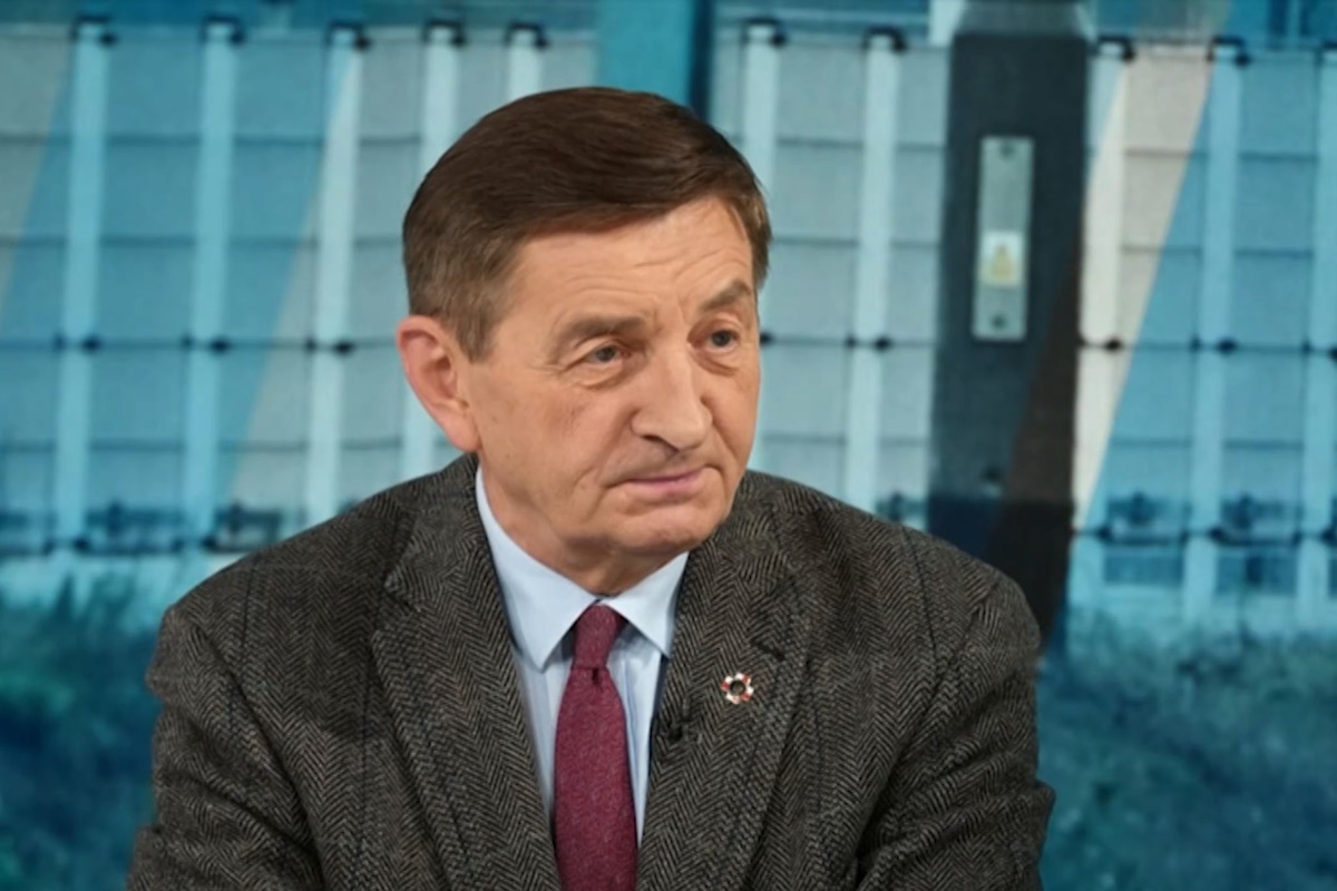 Kuchciński: Czarzasty i Tusk nie powinni piastować urzędów