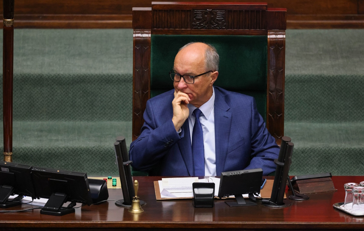 Łatwo przewidzieć rozkwit miłości Tuska z Czarzastym