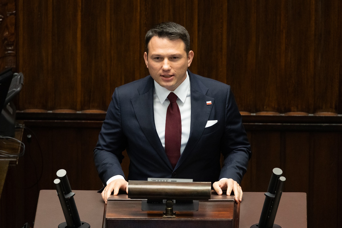 Polska Tuska rajem dla przestępców? Mentzen alarmuje