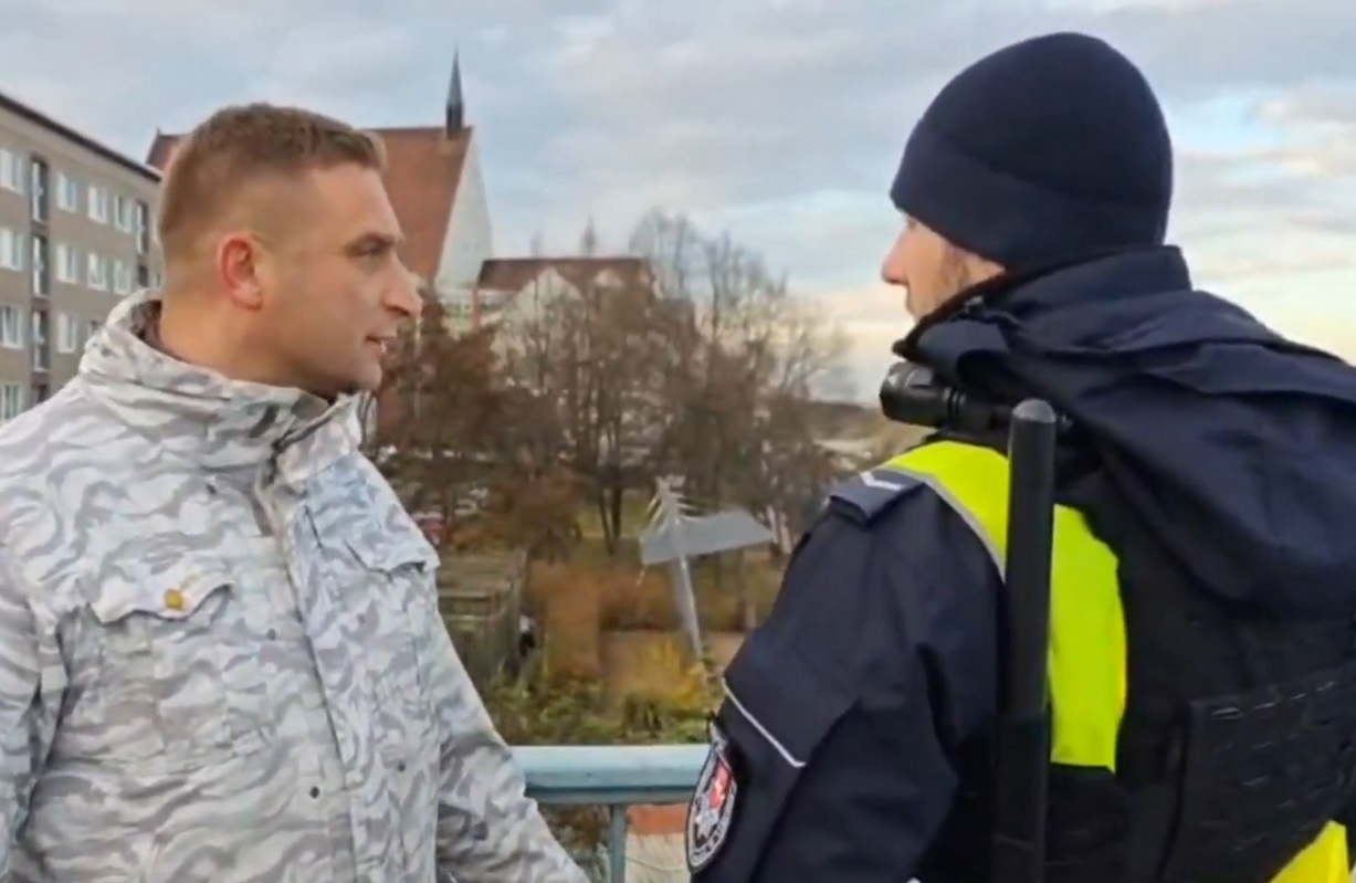 Bąkiewicz na granicy polsko-niemieckiej. Czy złamał zakaz?
