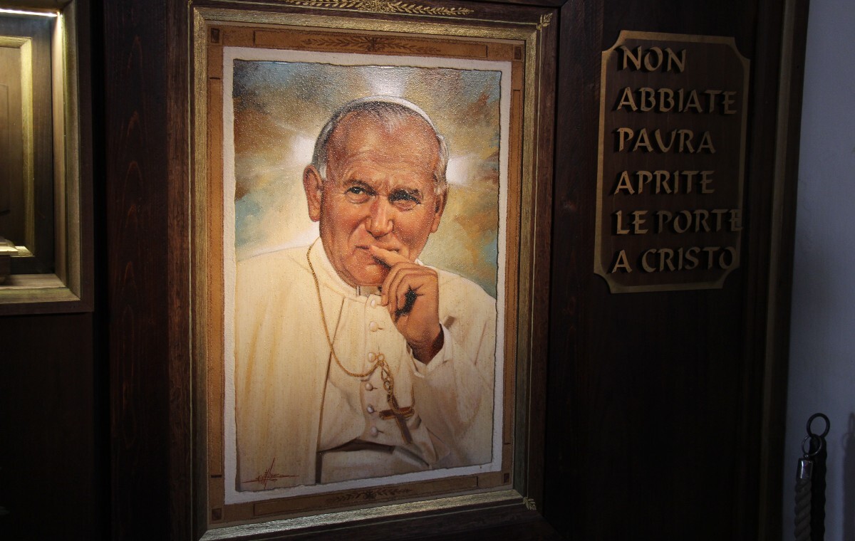 wiadomości,aktualności,wPolityce.pl Apel biskupów o szacunek dla św. Jana Pawła II