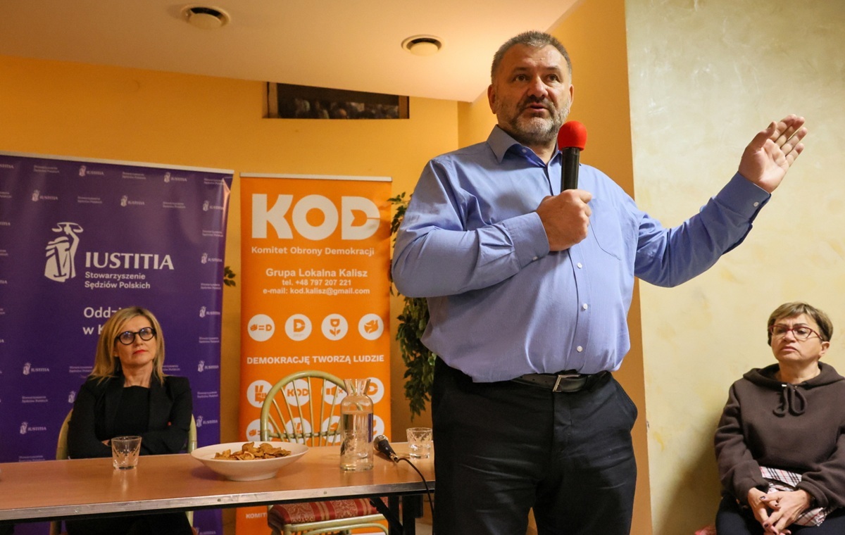 Żurek: Zrobimy wszystko, by ściągnąć Ziobrę do Polski