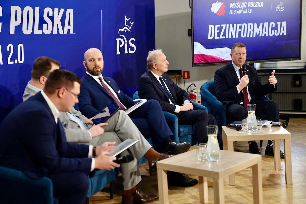 Prof. Czarnek o edukacji: Rząd nie daje nic na inwestycje
