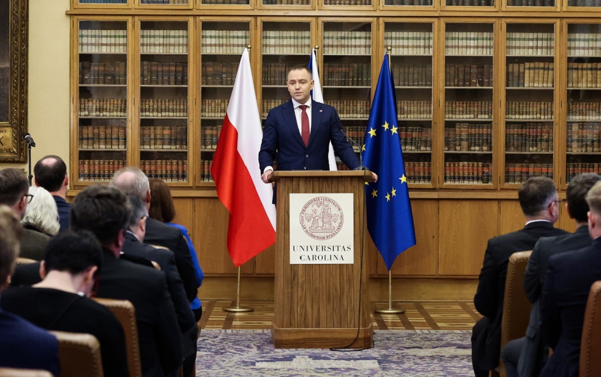 Prezydent w Pradze: Pewne siły dążą do centralizacji UE