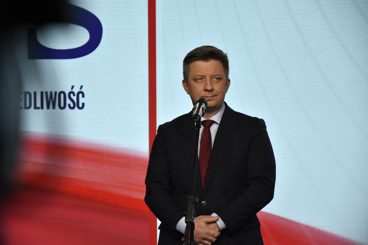 Dworczyk: Nie powinniśmy przekazywać Ukrainie pieniędzy