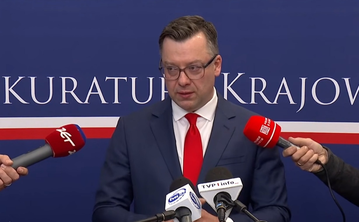 Żenujące! Neo-PK: Nie ma złośliwości wobec "pana Imperatora"