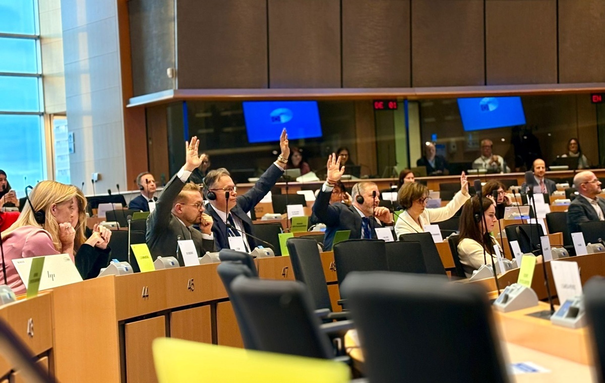 Zwrot ws. Romanowskiego w PE! Upadł wniosek Jońskiego