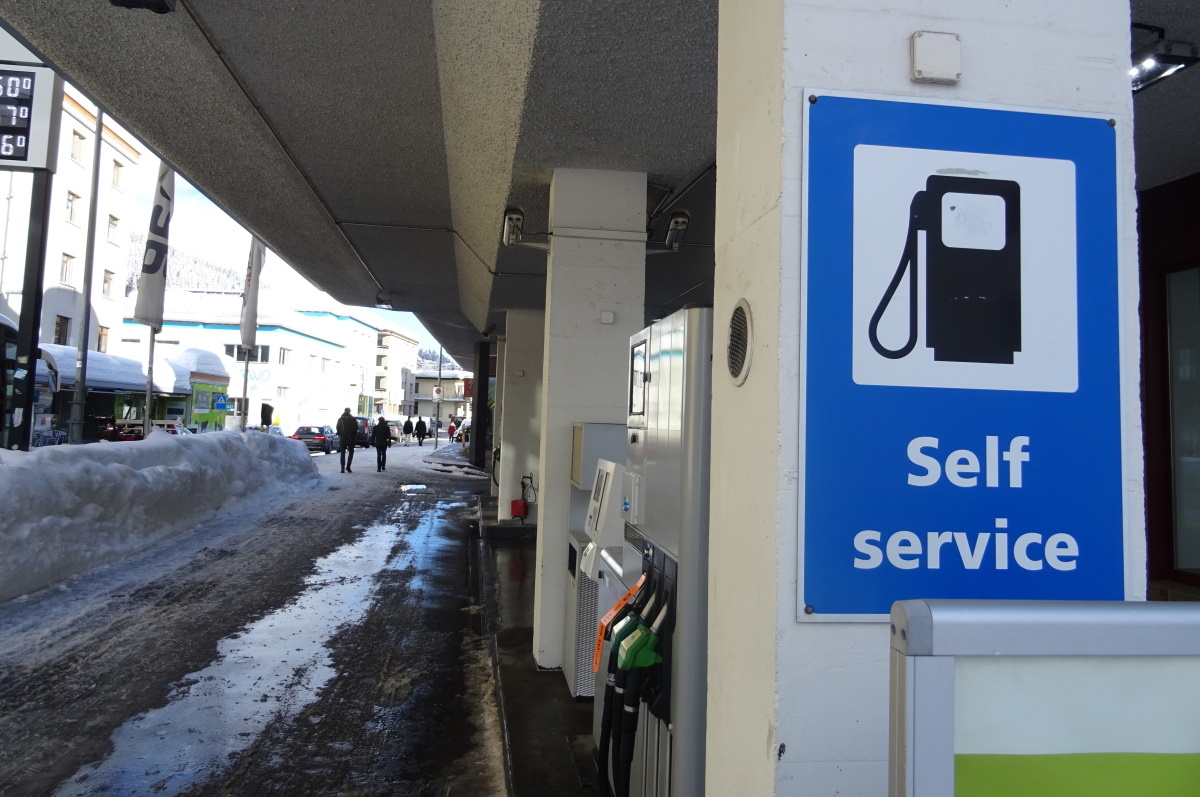 Tak wesprą wojnę? Indyjskie rafinerie kupują ropę w Rosji!