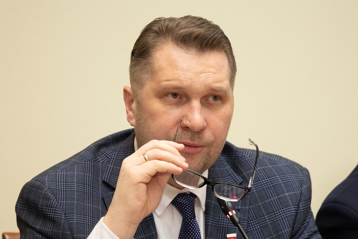 Prof. Czarnek bluntly about Żurek: "Legal mediocrity"