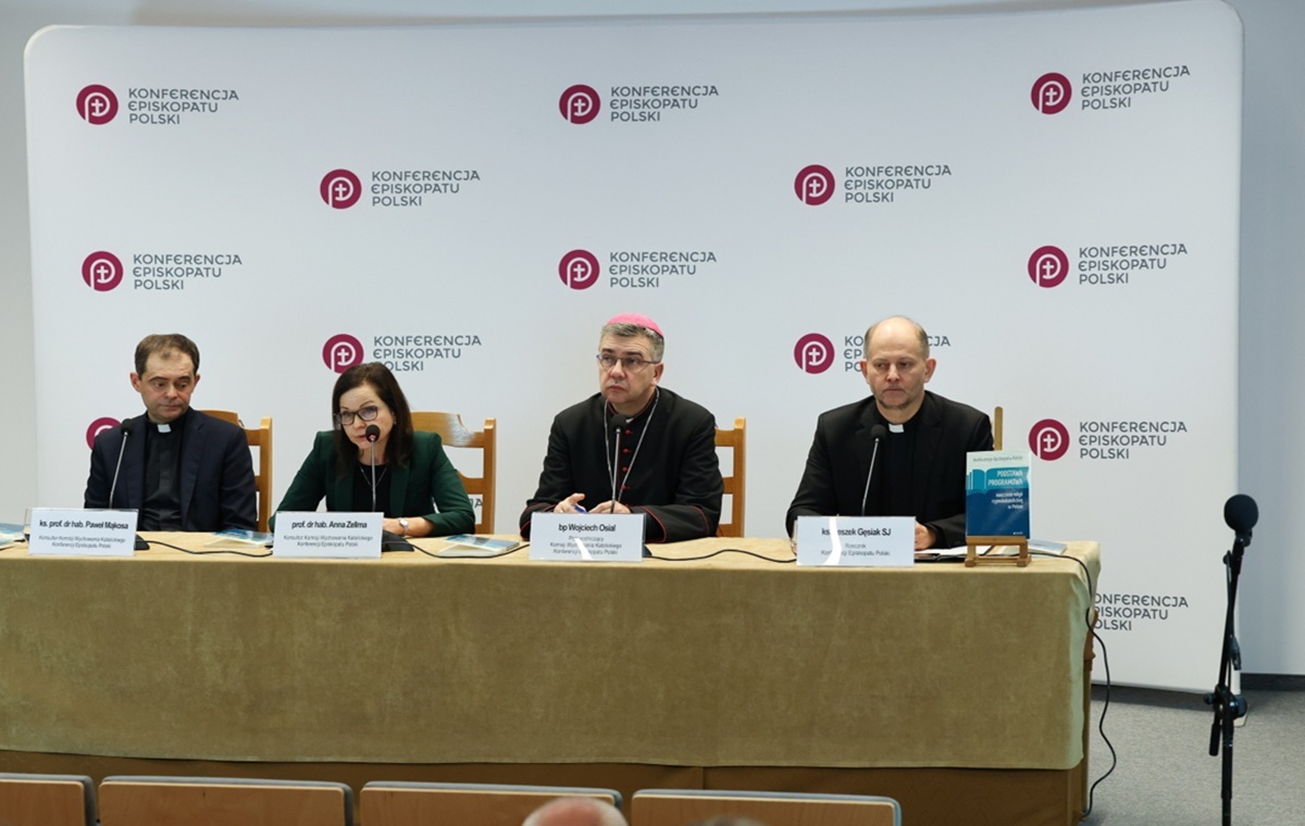 wiadomości,aktualności,wPolityce.pl Jest nowa podstawa programowa nauczania religii w szkole!