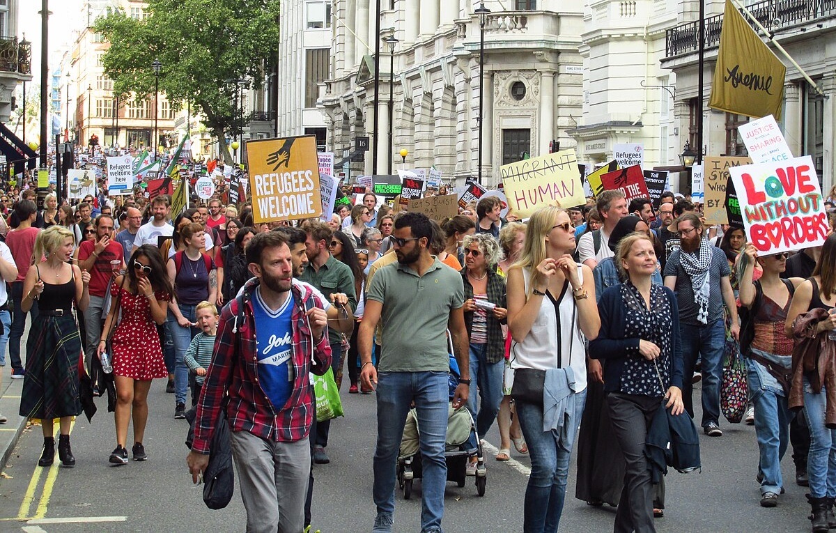 Radykalne środki Wielkiej Brytanii ws. dzieci migrantów