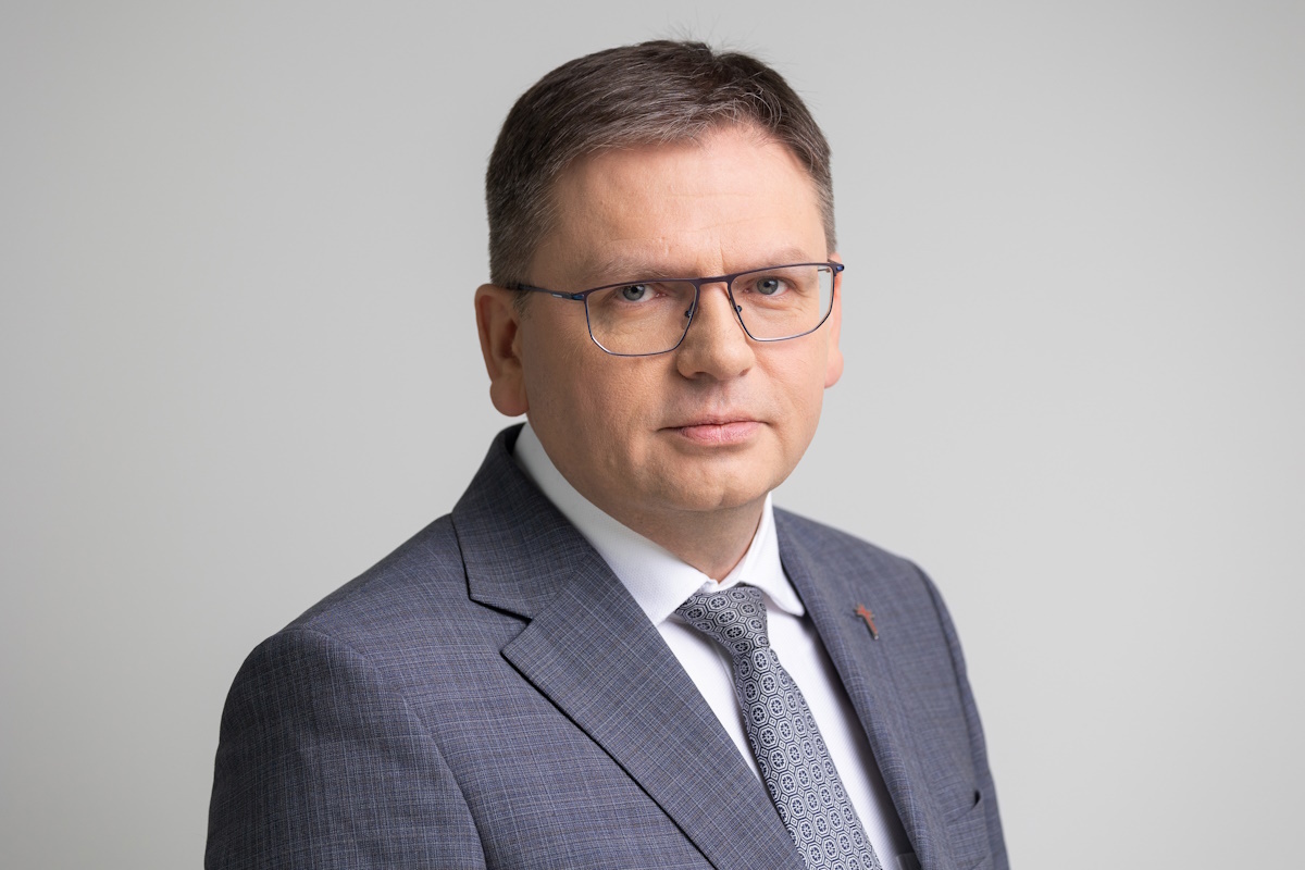 Sędzia Nawacki: Musimy jak najszybciej wyjść z tego chaosu