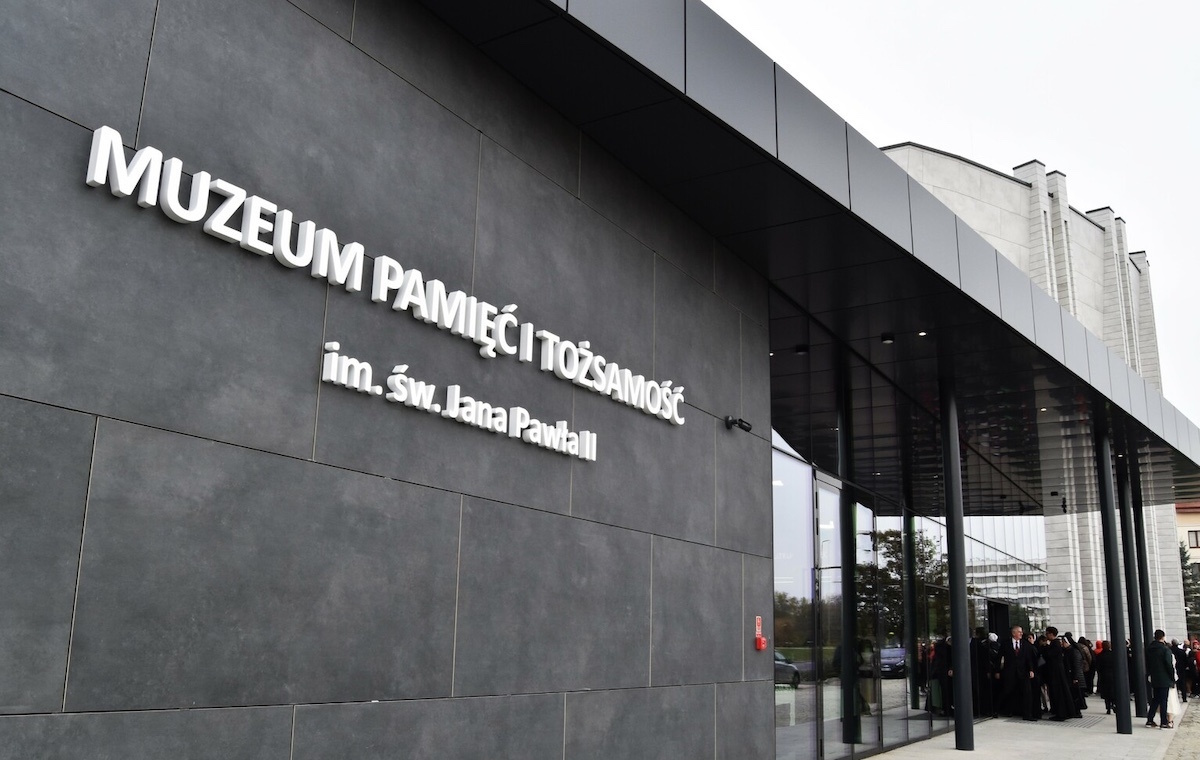 Cienkowskiej chodzi o teren Muzeum "Pamięć i Tożsamość"