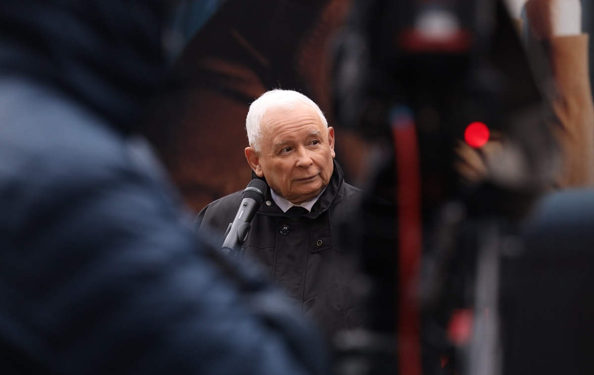 Tusk zmienia nazwę CPK. Mocny komentarz prezesa PiS