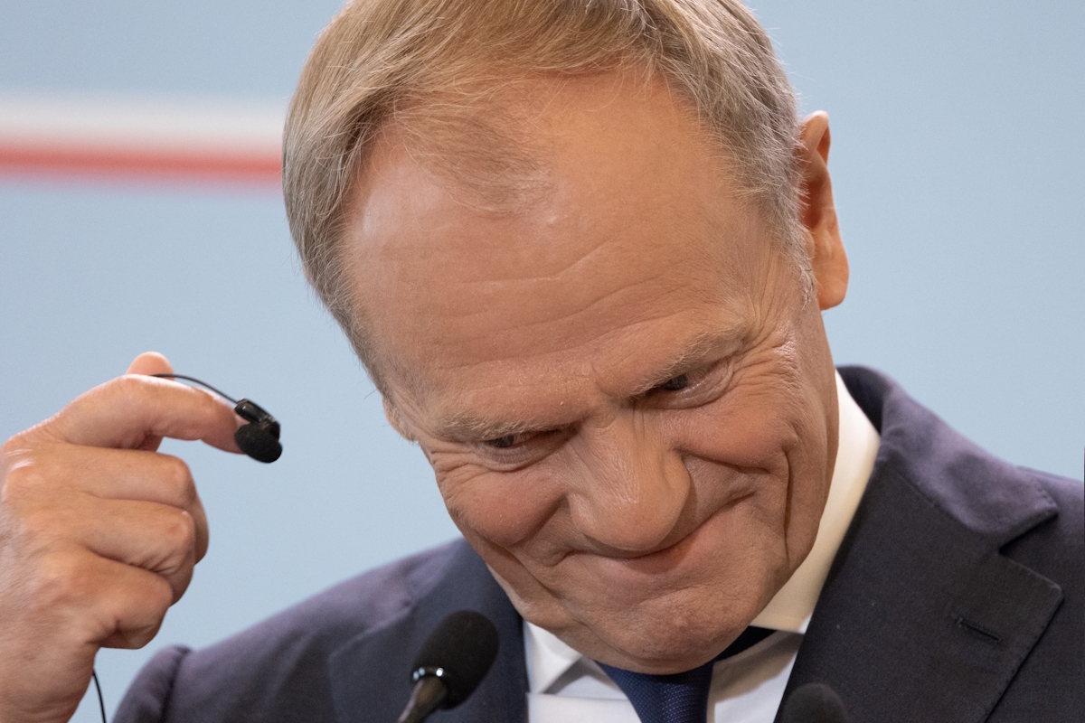 Jak zniszczyć państwo w 2 lata? Oddać władzę Tuskowi