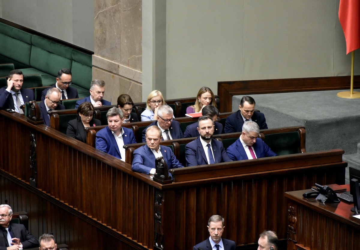 Czy rząd Tuska spełnił oczekiwania Polaków? SONDAŻ