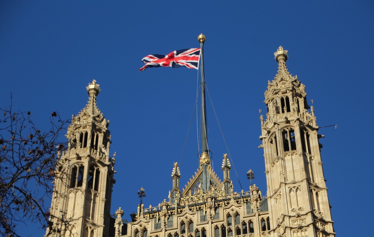 "Daily Mail": Odpływ Polaków może przerodzić się w lawinę