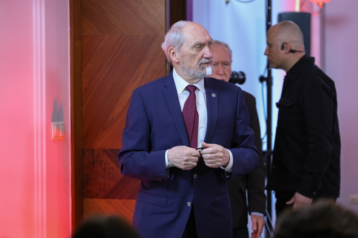 Macierewicz: Rządy Tuska miały na celu likwidację Polski