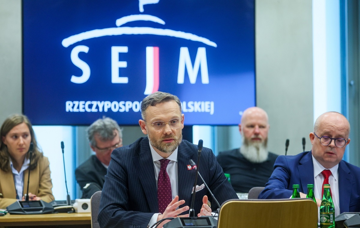 Bogucki: Tzw. ustawa łańcuchowa była nieżyciowa