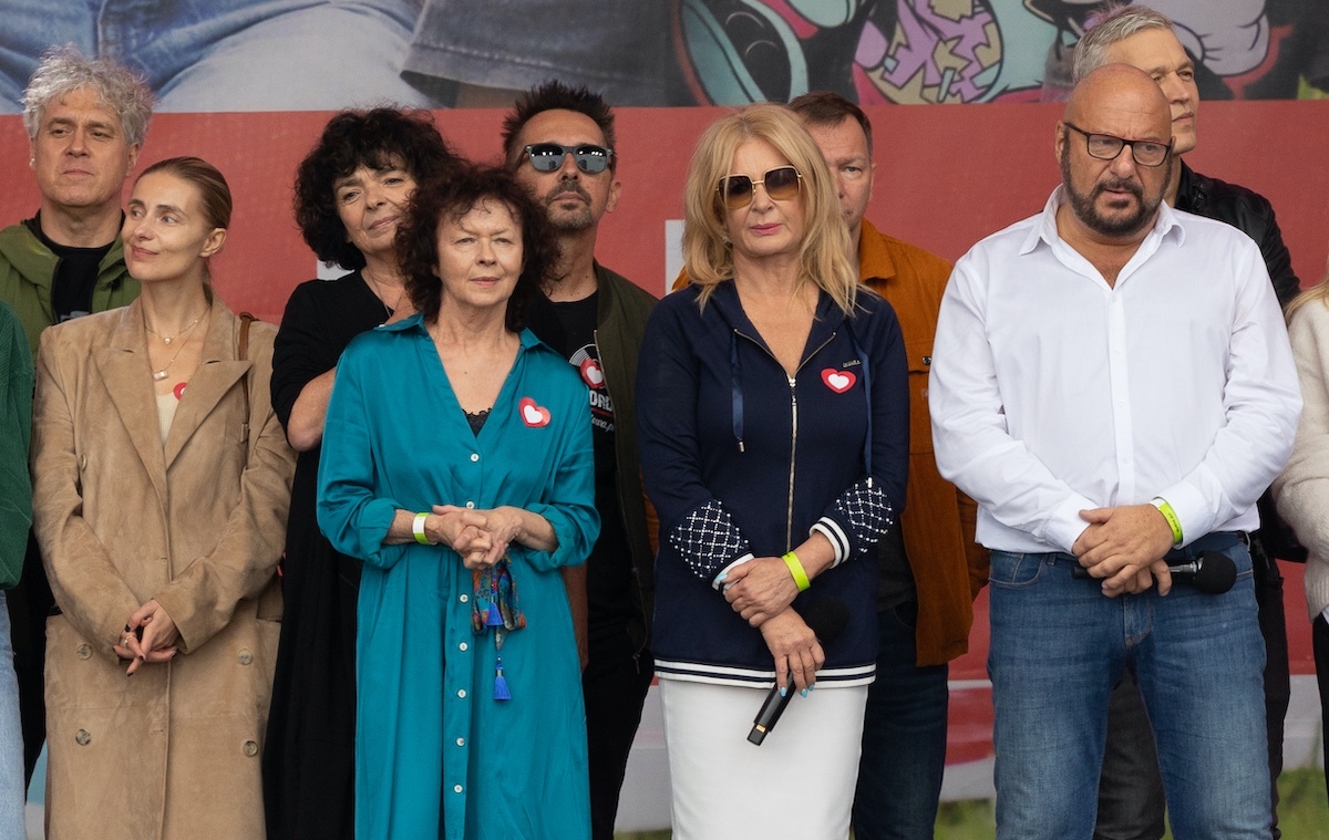 Babcia Asia, czyli Szczepkowska już przegoniła babcię Kasię