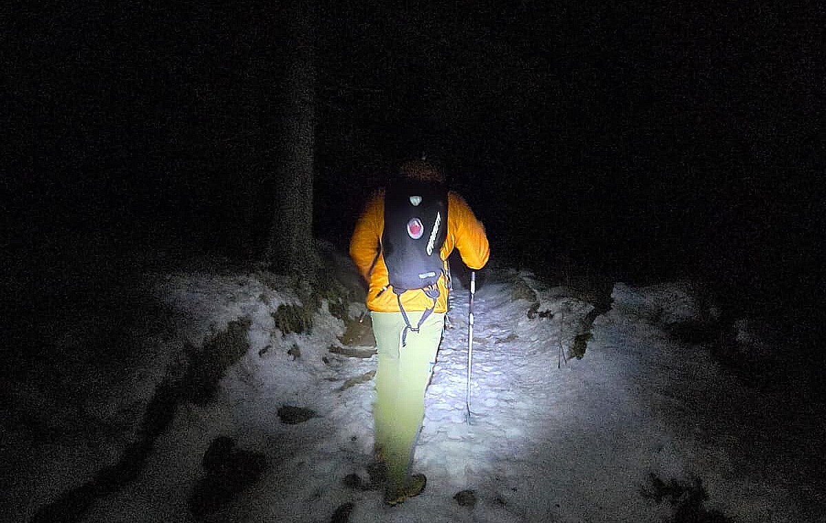 19-latkowie... spędzili noc w rejonie Krywania w Tatrach