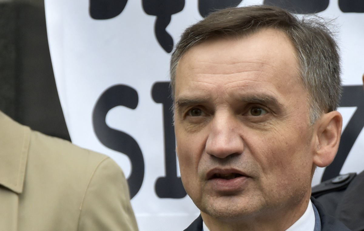 TYLKO U NAS. Ziobro: Kolejny pokaz łamania prawa