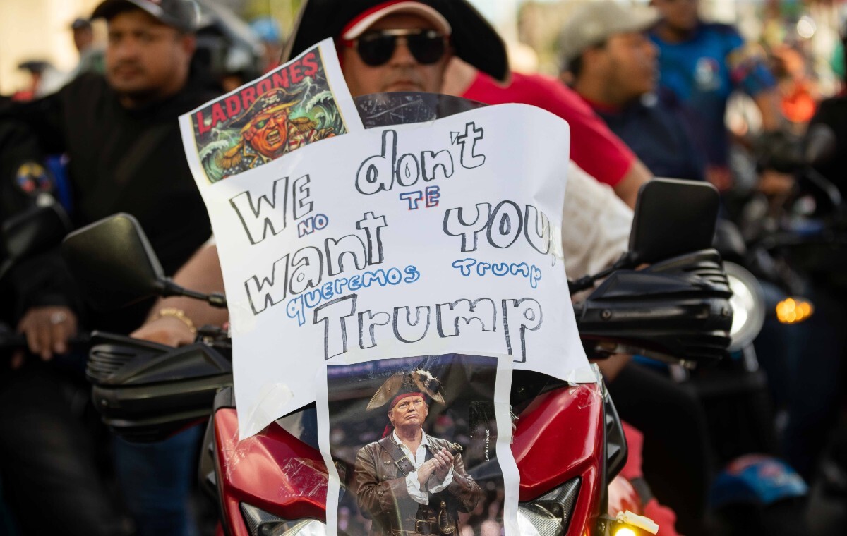 Rząd Maduro wzywa do "potępienia agresji USA"