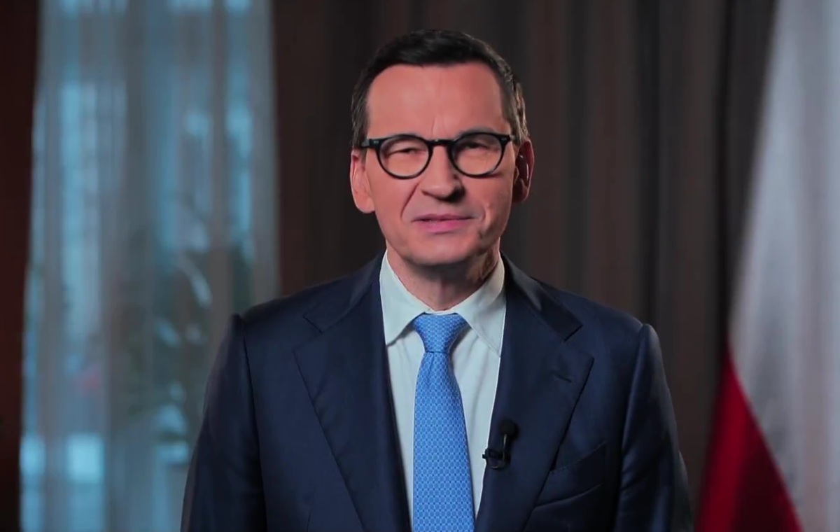 Morawiecki: Niech światło betlejemskiej nocy nas jednoczy