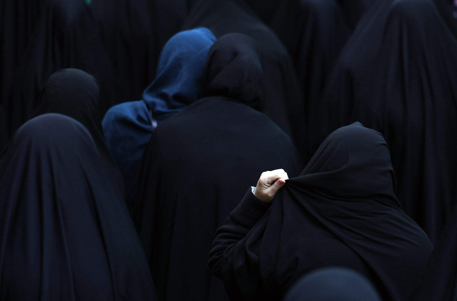 Masowe i gwałtowne protesty w Iranie! Są ofiary