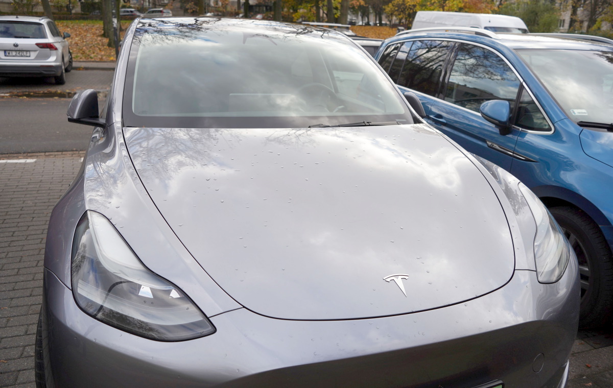 Tesla przegrywa z Chińczykami! Znamy wyniki sprzedaży