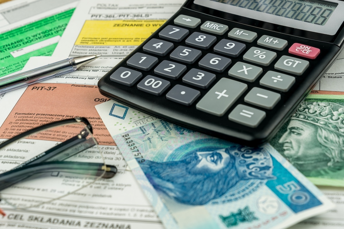 Możesz rozliczyć PIT w swoim telefonie! Nowe funkcje e-US