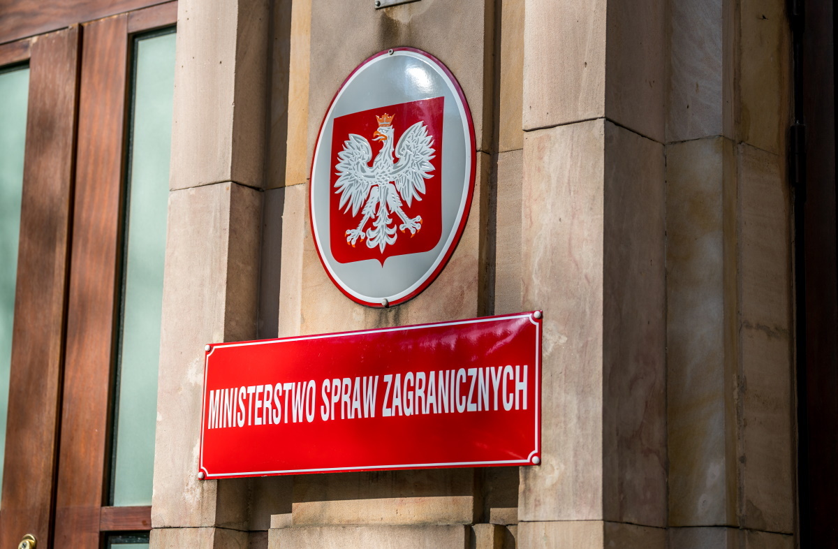 MSZ wciąż nie wie, kto został objęty azylem na Węgrzech!