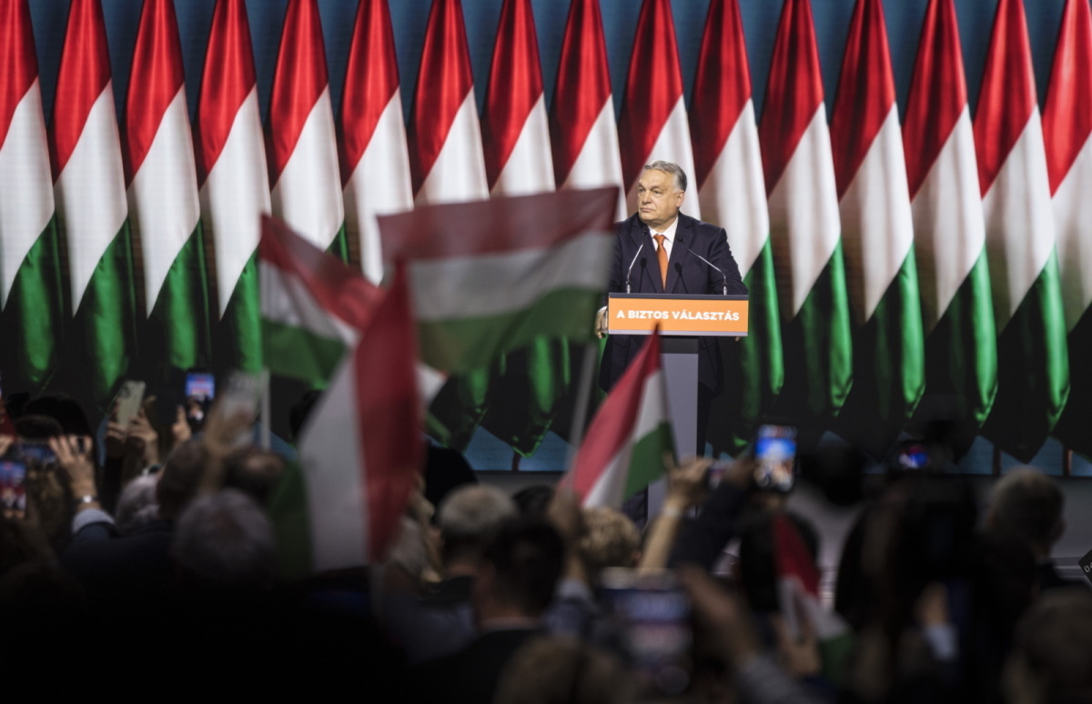 Orban ogłosił, iż znów będzie walczył o fotel premiera!