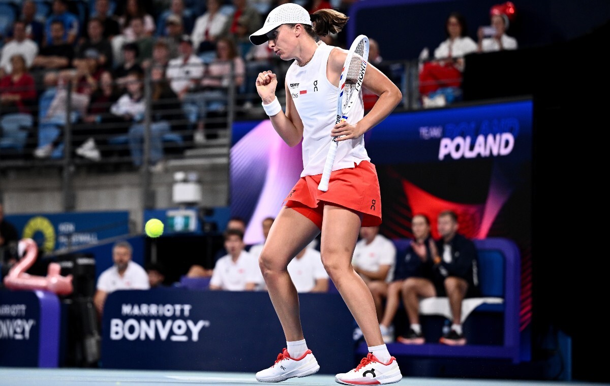 wiadomości,aktualności,wPolityce.pl Świątek uległa Bencic, Polska przegrywa ze Szwajcarią