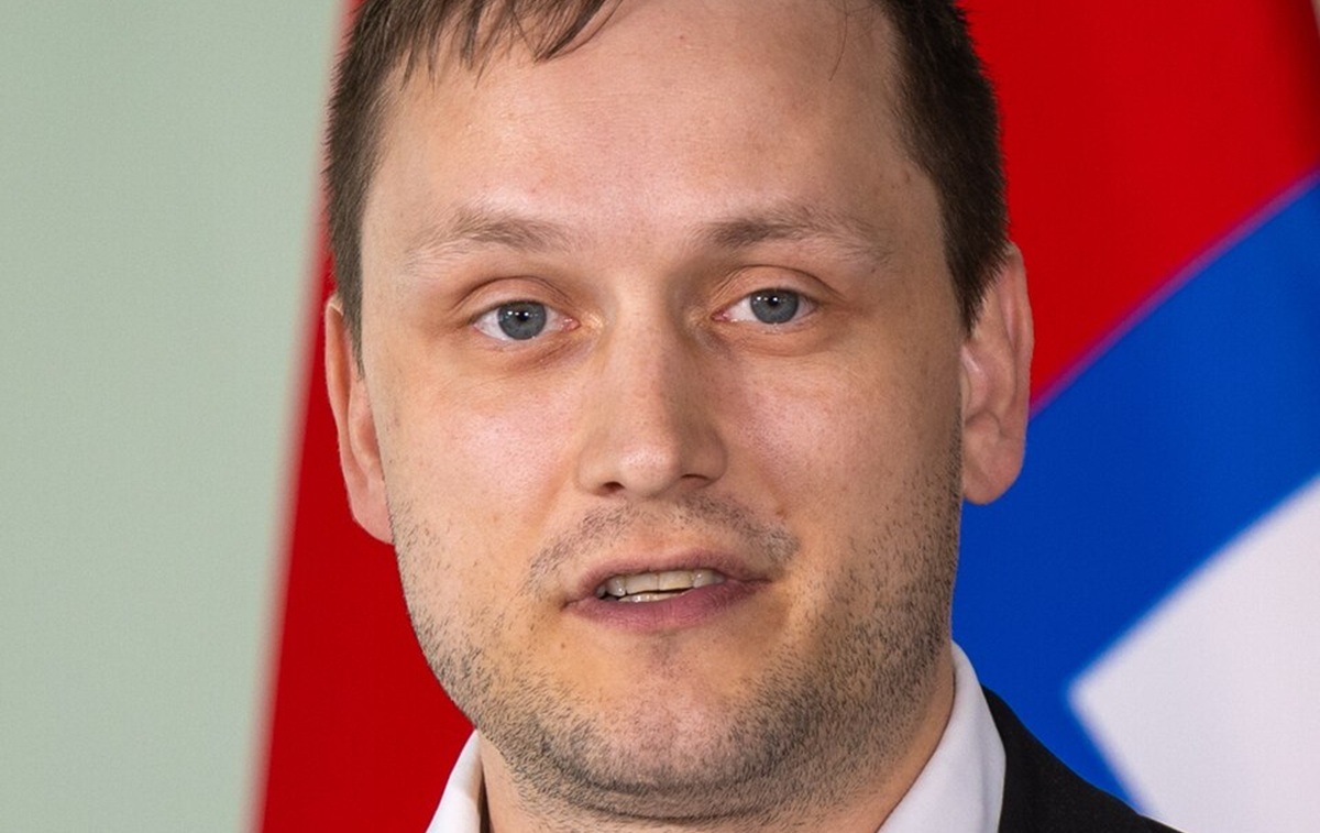 Premier Grenlandii udaje się do Kopenhagi